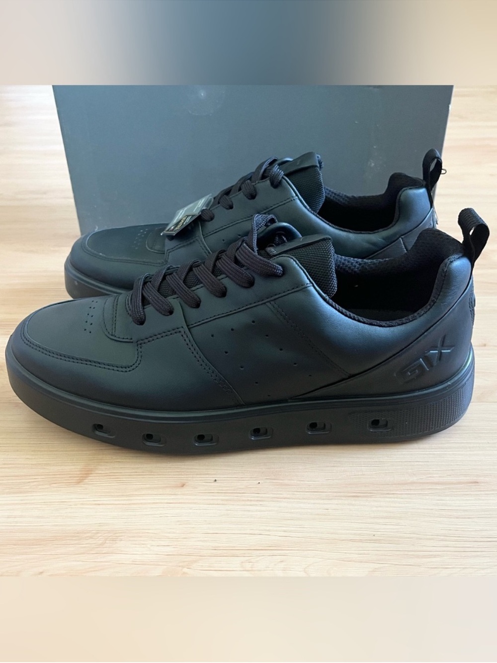 ECCO STREET 720 M Black leather Mens 9.5 US # 520814 - Picture 3 of 10